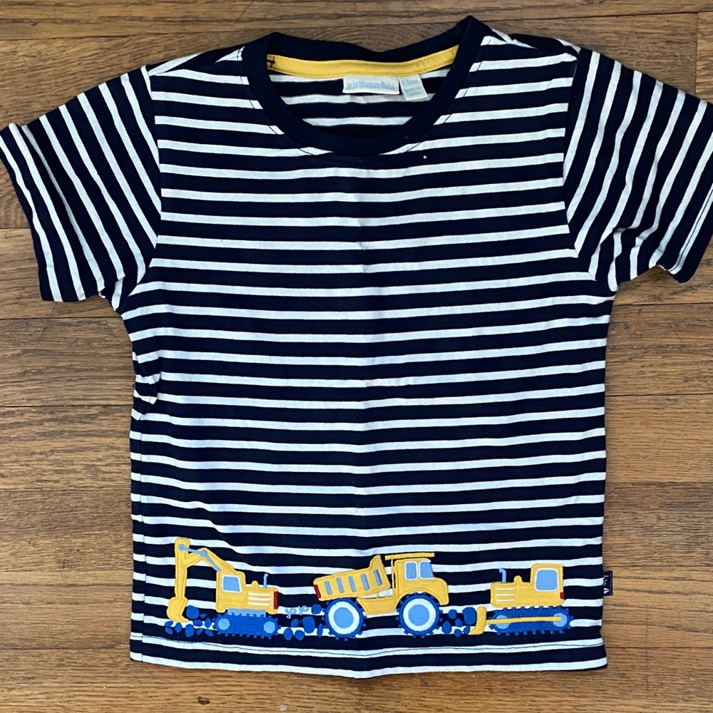 Jojo Mama Bebe construction truck stripe shirt size 5 EUC